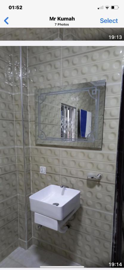 Baffour Studio Kumasi Extérieur photo